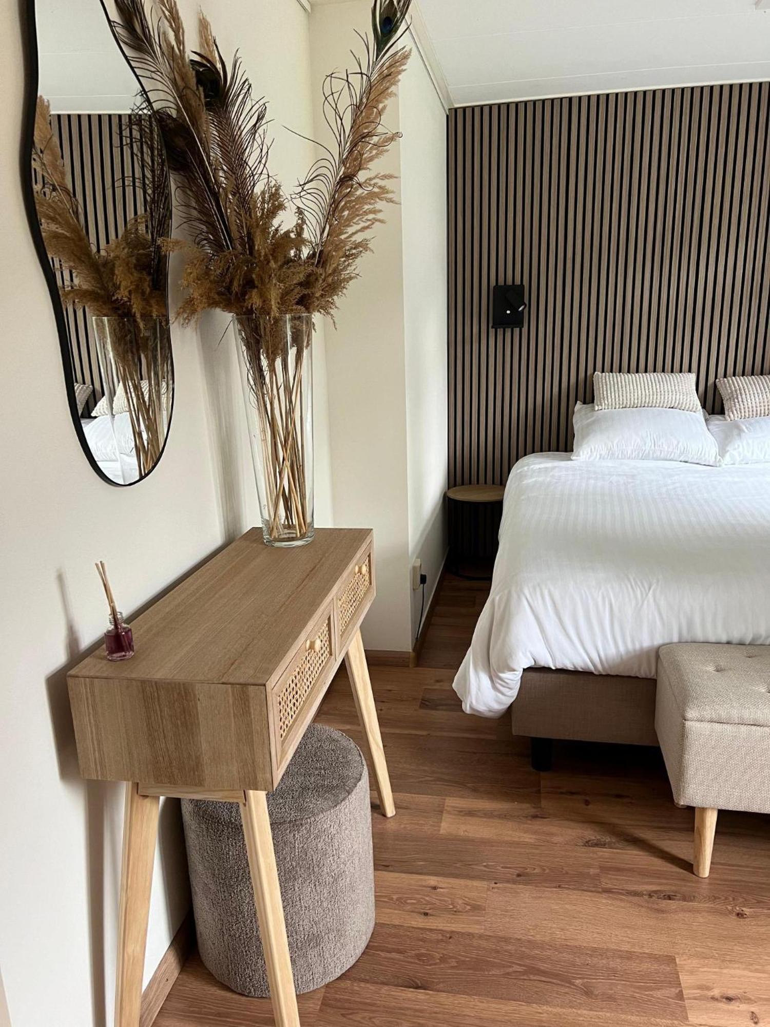 Luxe Boshuisje Met Prive Wellness & Jacuzzi Op De Veluwe Ermelo Εξωτερικό φωτογραφία