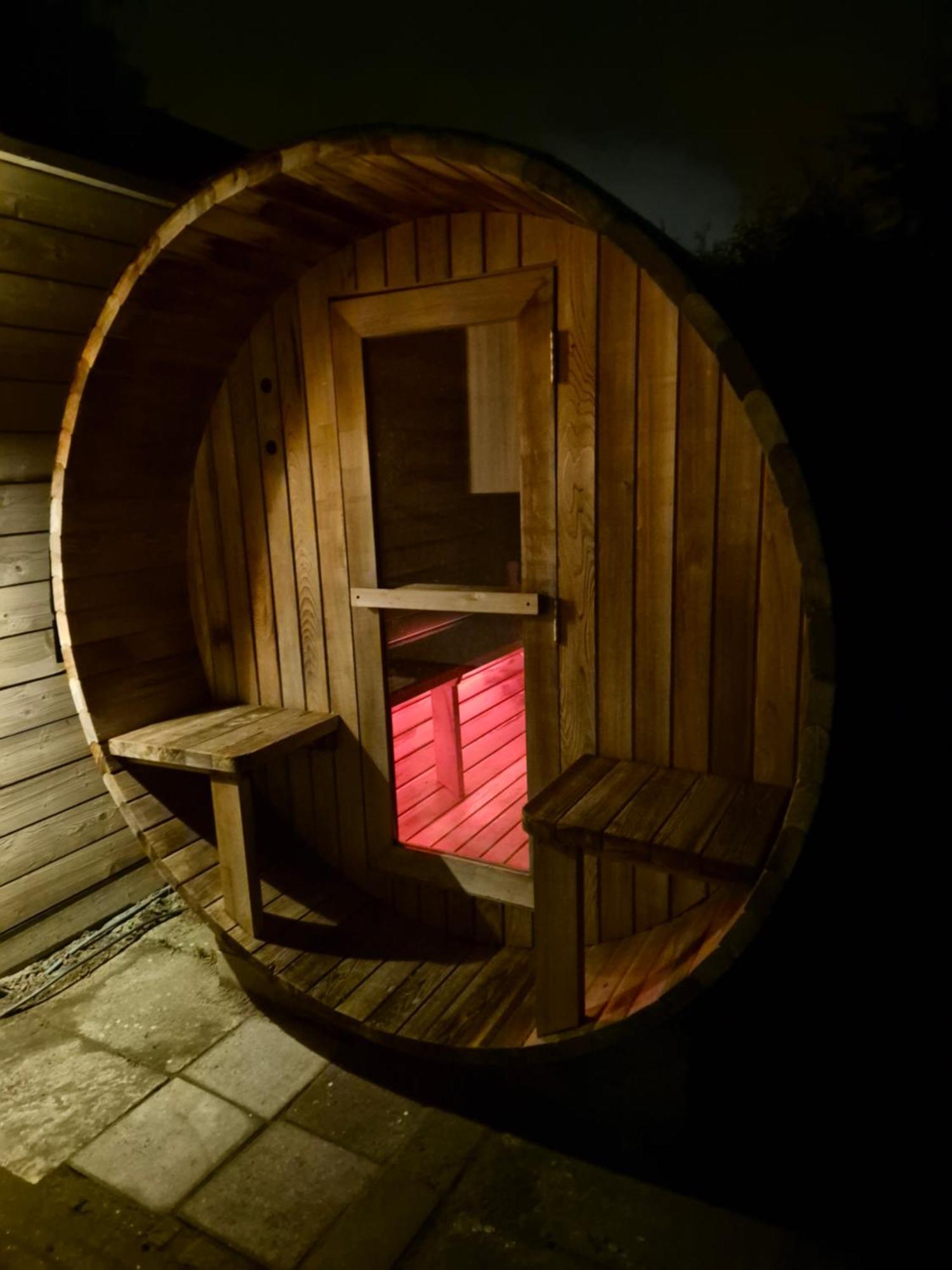 Luxe Boshuisje Met Prive Wellness & Jacuzzi Op De Veluwe Ermelo Εξωτερικό φωτογραφία